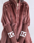 Kunstfell-Jacke mit Strickärmeln, Schoko