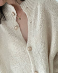 Strickjacke, mit goldenen Knöpfen, Cremeweiß