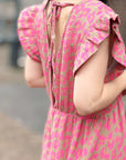 Musselin Kleid, Rückenausschnitt. ärmellos, Rosa-Leo
