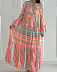 Maxikleid mit bunten Streifen