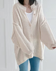 Strickjacke, mit goldenen Knöpfen, Cremeweiß