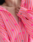 Musselin Bluse, Pink Herzen, Neon