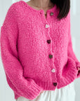 Bouclé Strickjacke, Herzknöpfe, 6 Farben