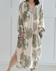 Seidiges Kleid, Bäume, Bunt, 6 Farben