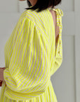 Musselin Kleid, Rückenausschnitt, Neon-Streifen, Gelb