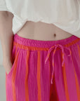 Musselin Hose, breite Streifen, Hot-Pink