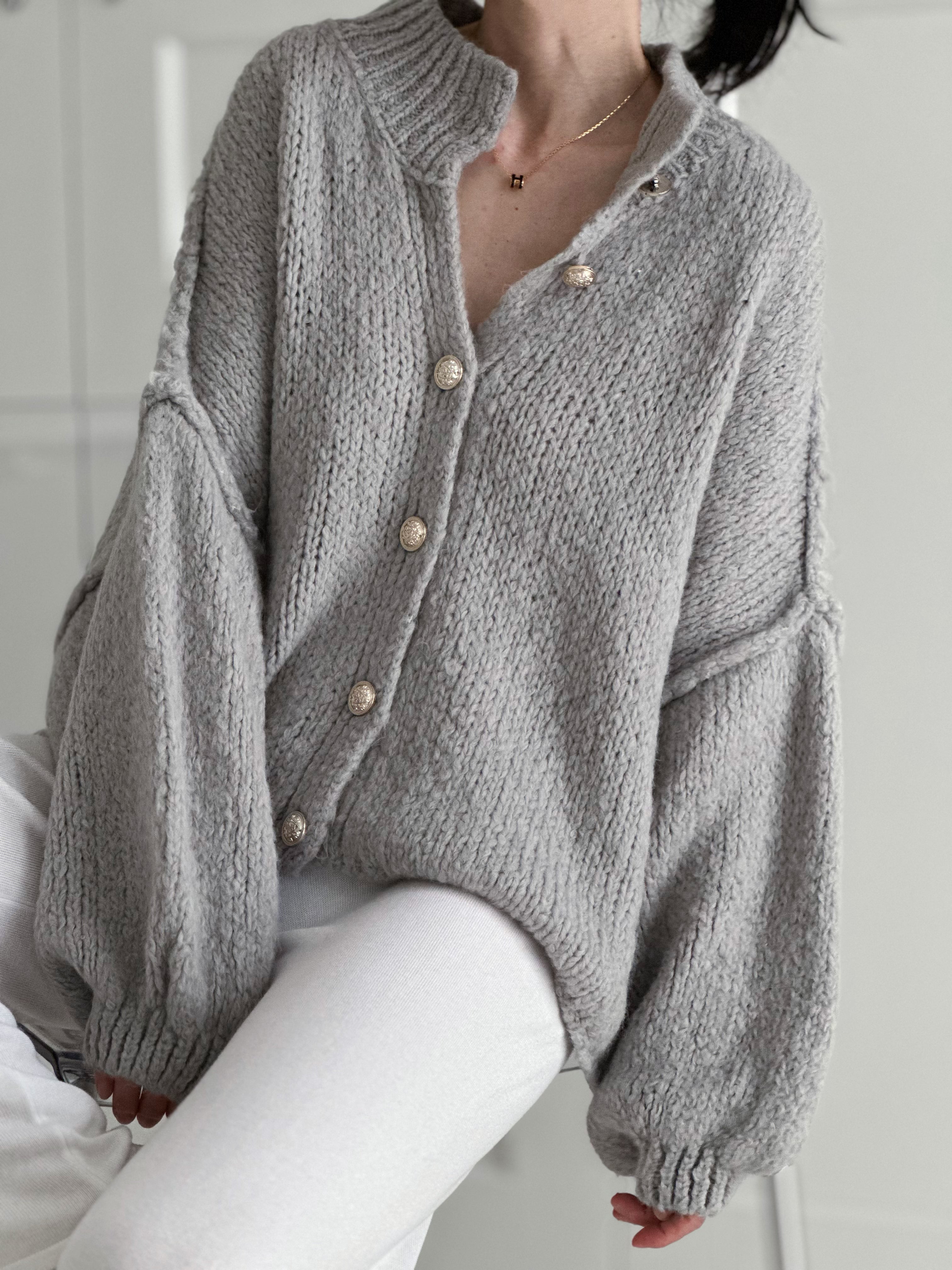 Strickjacke, mit goldenen Knöpfen, Regular-Size – sismeer