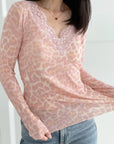 Longsleeve, Cashmere, Lace, bunte-Leo, 4 Farben