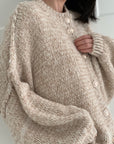Strickjacke, goldene Knöpfe, Beige-Camel