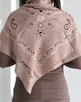 Quadratisches Paisley-Tuch, Beige