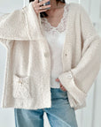 Bouclé Strickjacke, weite Ärmel, 2 Farben