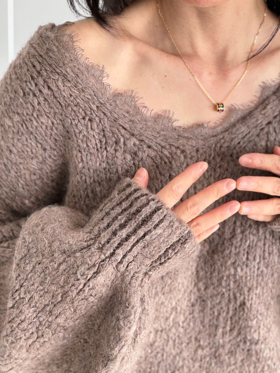 Pullover, Spitzen-V-Ausschnitt, Taupe