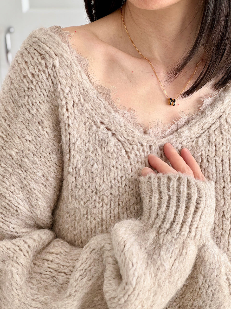 Pullover, Spitzen-V-Ausschnitt, Beige
