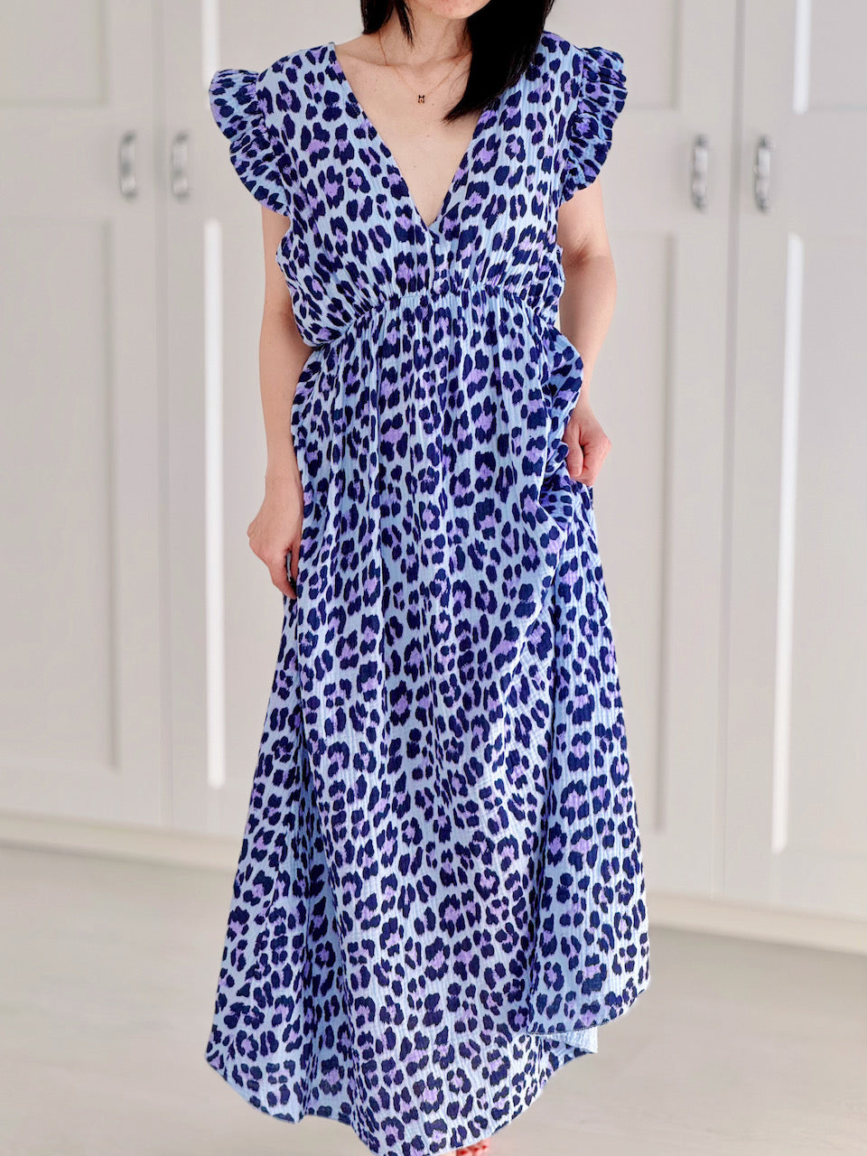 Musselin Kleid, rückenfrei, ärmellos, Wild-Leo, Lavendelblau