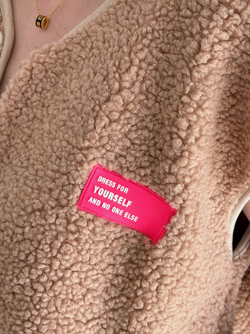 Teddyweste, Dress for Yourself, Camel