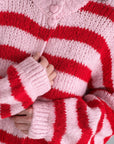 Strickjacke, mit Herzknöpfen, Rot