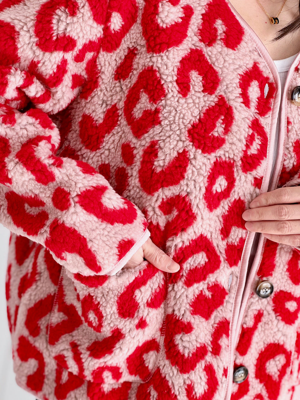 Leo Teddyjacke, Rot