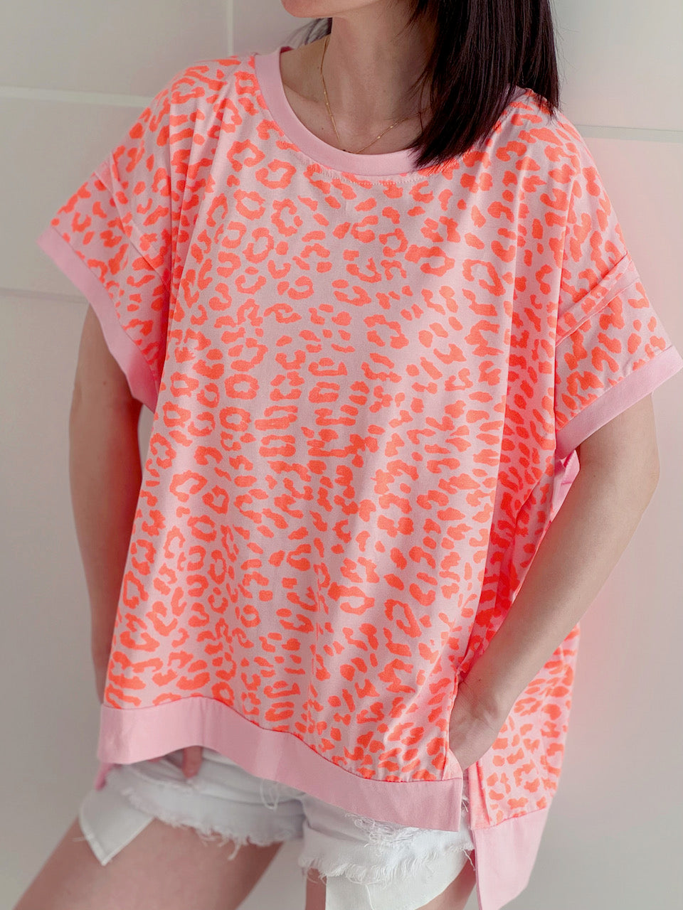 Sweat-T-Shirt, Leo, mit Seitenschlitzen, 2 Farben