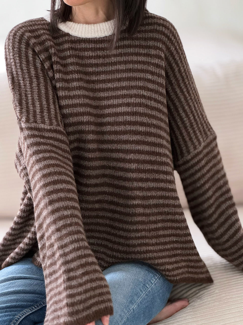 Pullover, flauschi, Streifen, Rückenschleife, Schoko