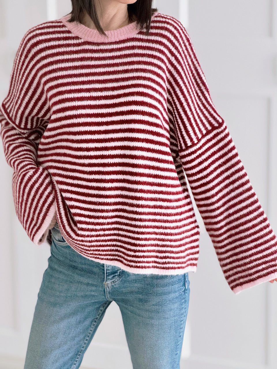 Pullover, flauschi, Streifen, Rückenschleife, Beere