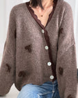 Strickjacke, mit Schleifen und Spitzenbesatz, Taupe