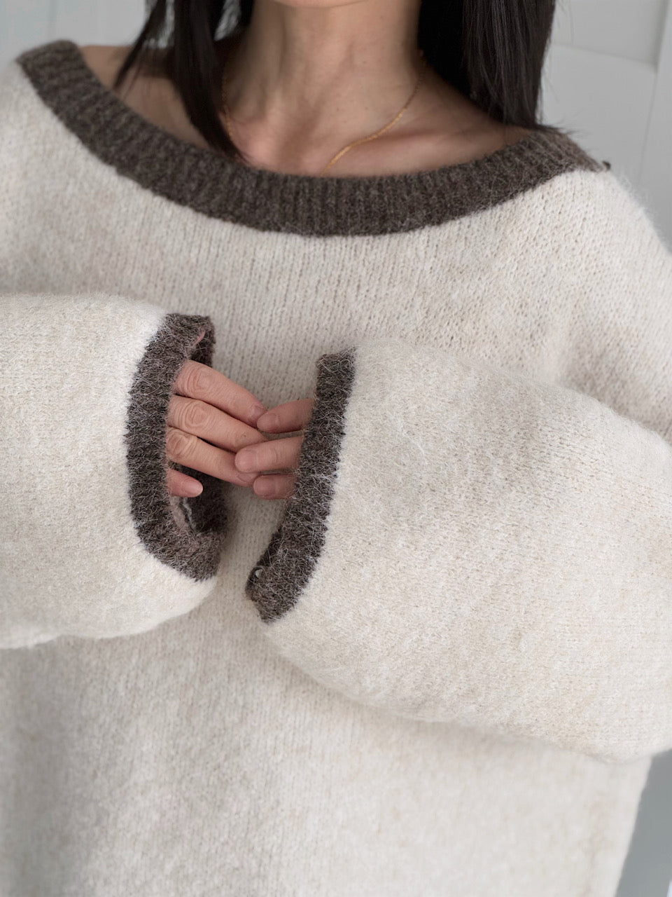 Pullover mit Kontrastdetails, 4 Farben