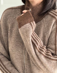 Strickjacke, Kontraststreifen, Reißverschluss, Kaffee