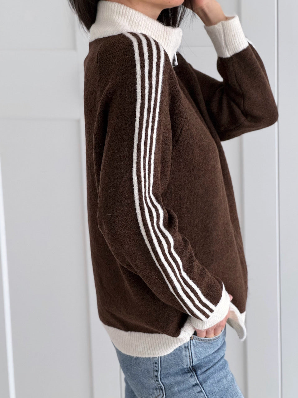 Strickjacke, Kontraststreifen, Reißverschluss, 4 Farben