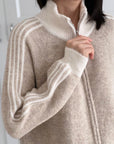 Strickjacke, Kontraststreifen, Reißverschluss, 4 Farben