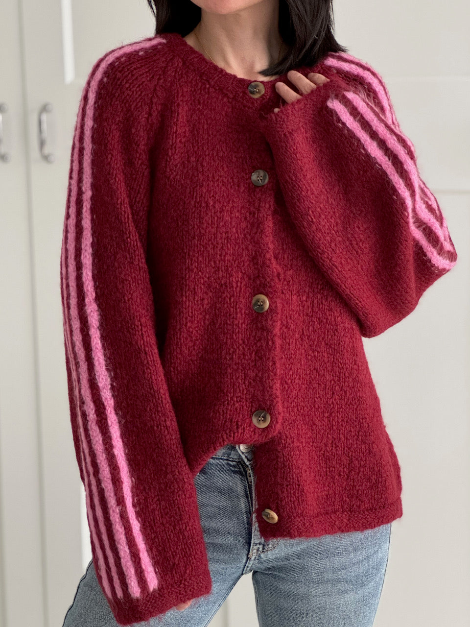 Strickjacke, Kontrastlinie-4, flauschi, 4 Farben