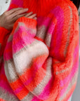 Oversize-Pullover, flauschi, bunte Streifen, NeonOrange-Pink