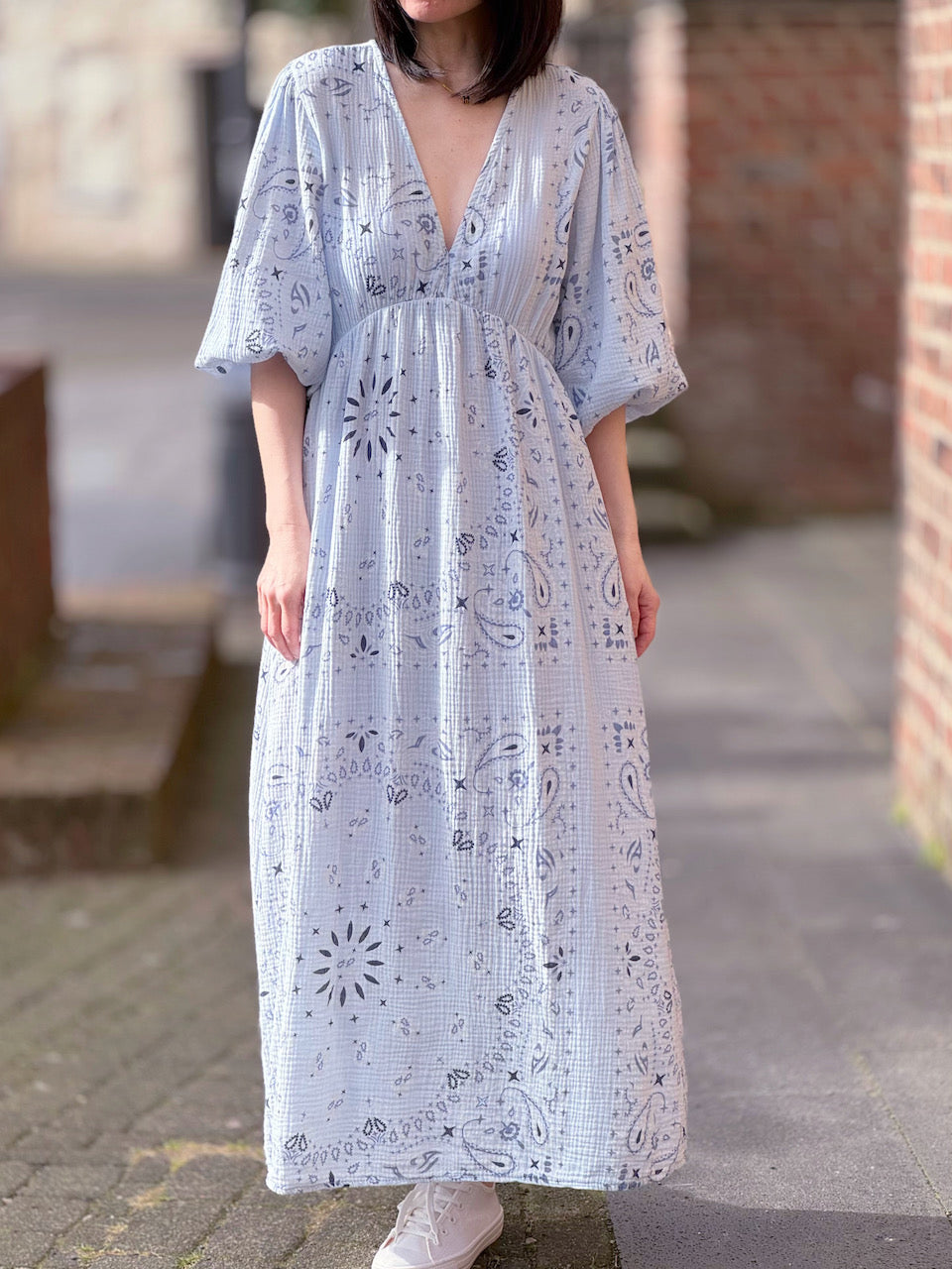 Musselin Kleid, Rückenausschnitt, Paisley, 4 Farben