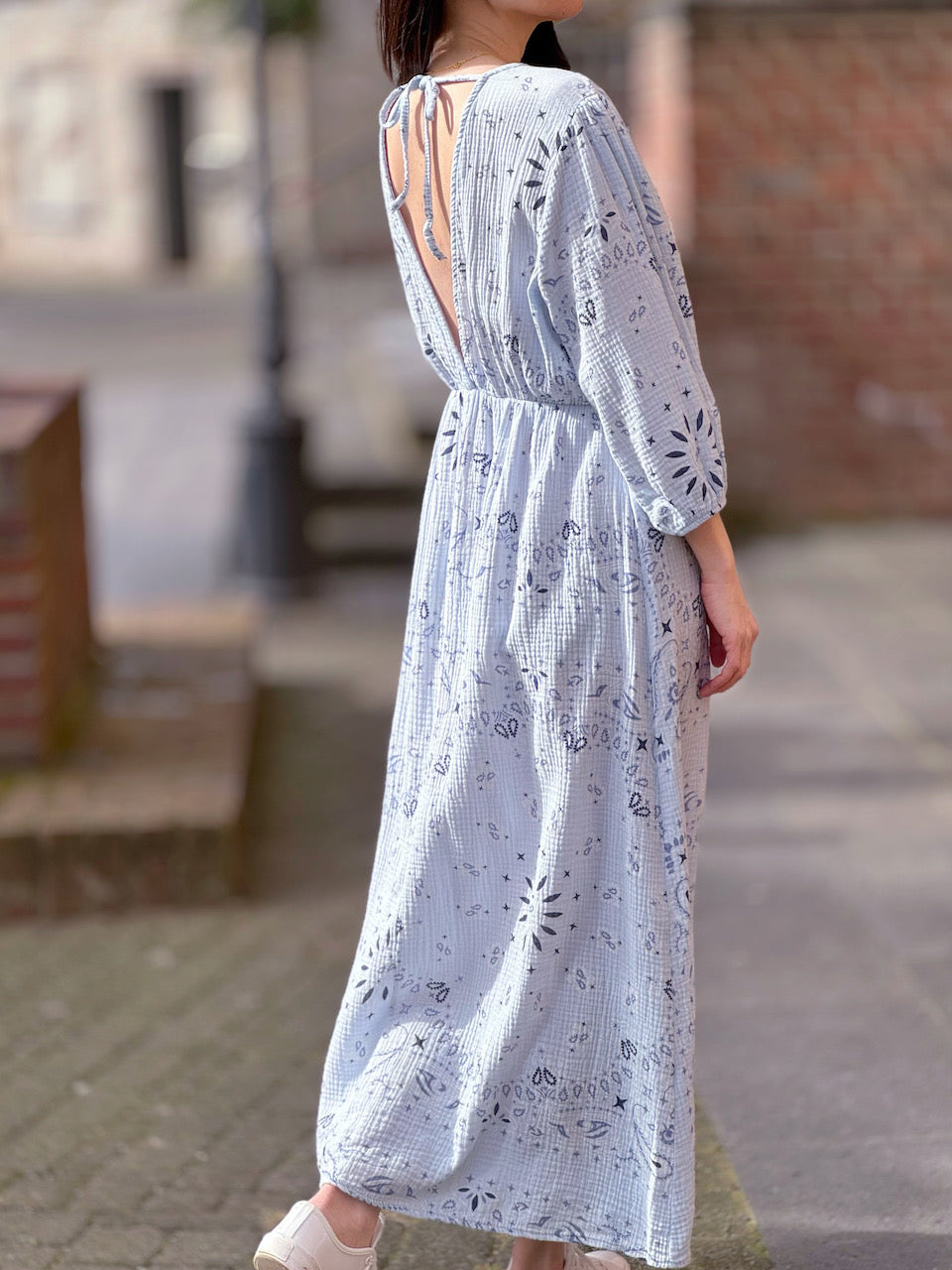 Musselin Kleid, Rückenausschnitt, Paisley, 4 Farben