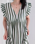 Musselin Kleid, rückenfrei, ärmellos, breite Streifen, Olive