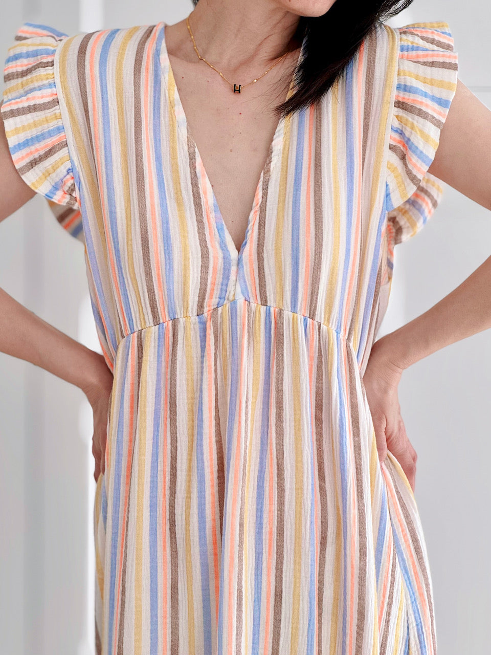 Musselin Kleid, rückenfrei, ärmellos, bunte Streifen, 3 Farben