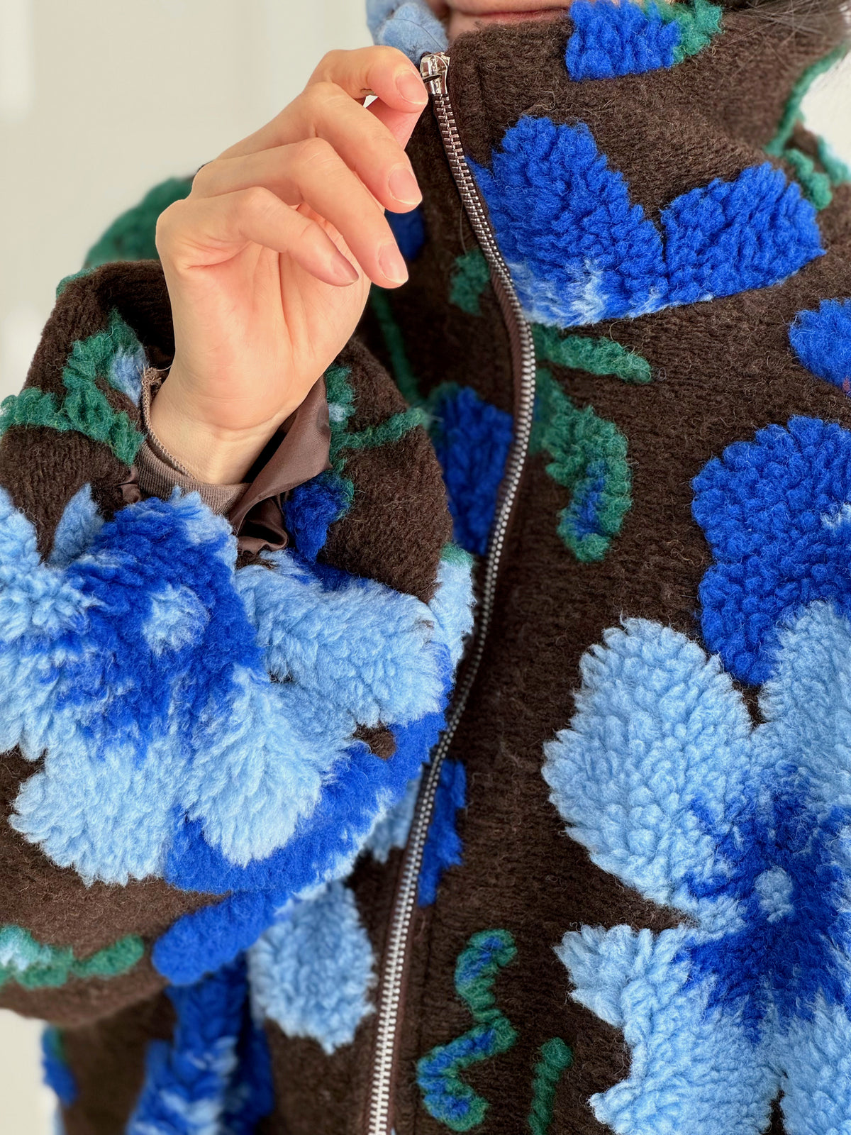 Teddyjacke, 3D-Blumen, Blau-Schoko