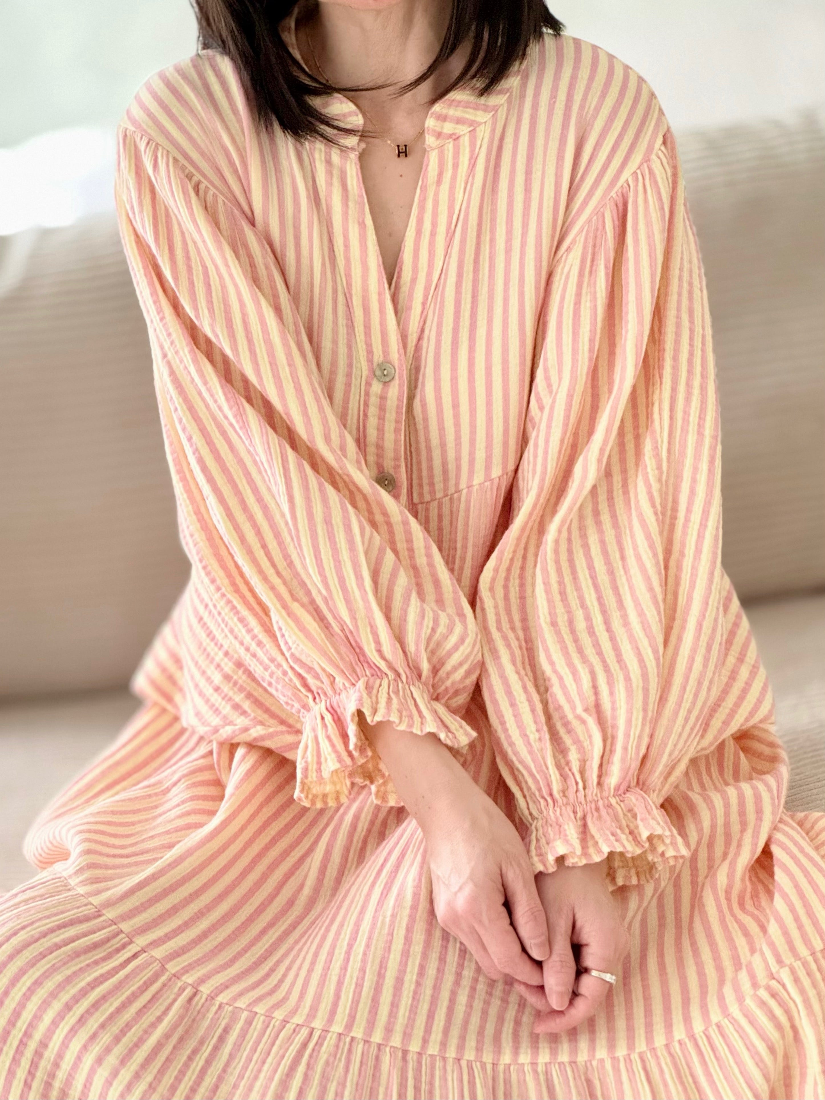 Musselin Kleid, Neon-Streifen, Rüschen, 4 Farben