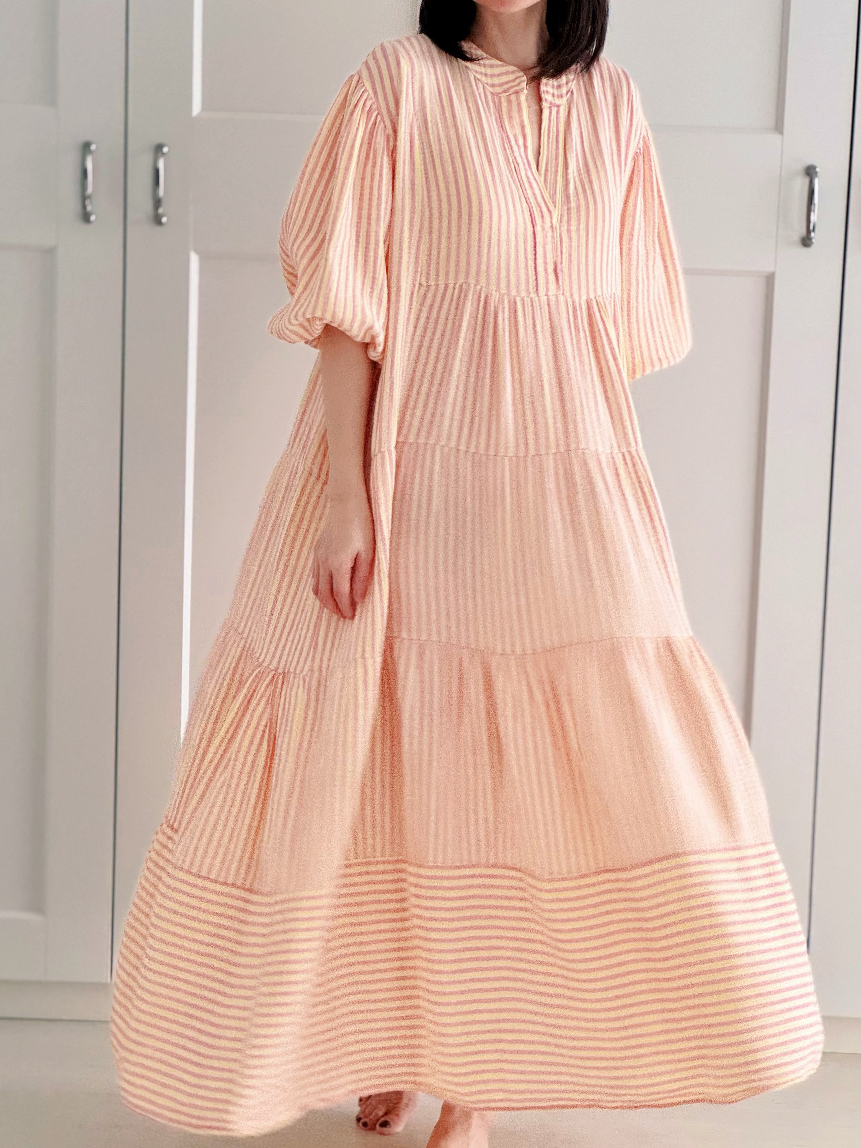 Musselin Kleid, Neon-Streifen, Classic, 4 Farben