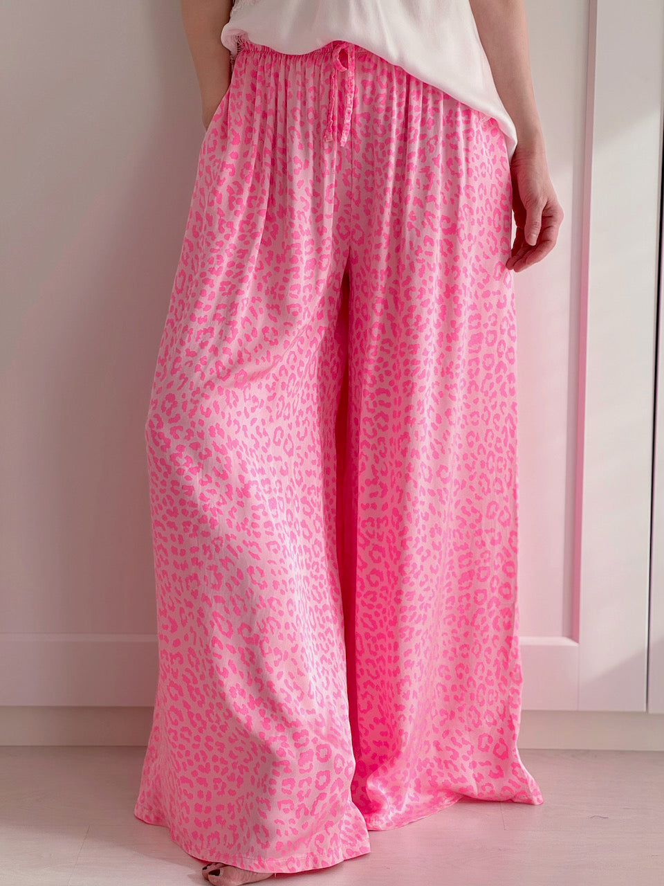 seidige Hose, Neon-Leo, 3 Farben