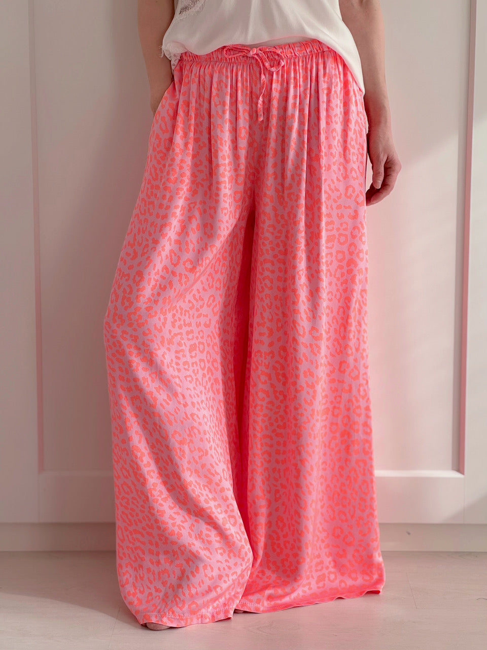 seidige Hose, Neon-Leo, 3 Farben