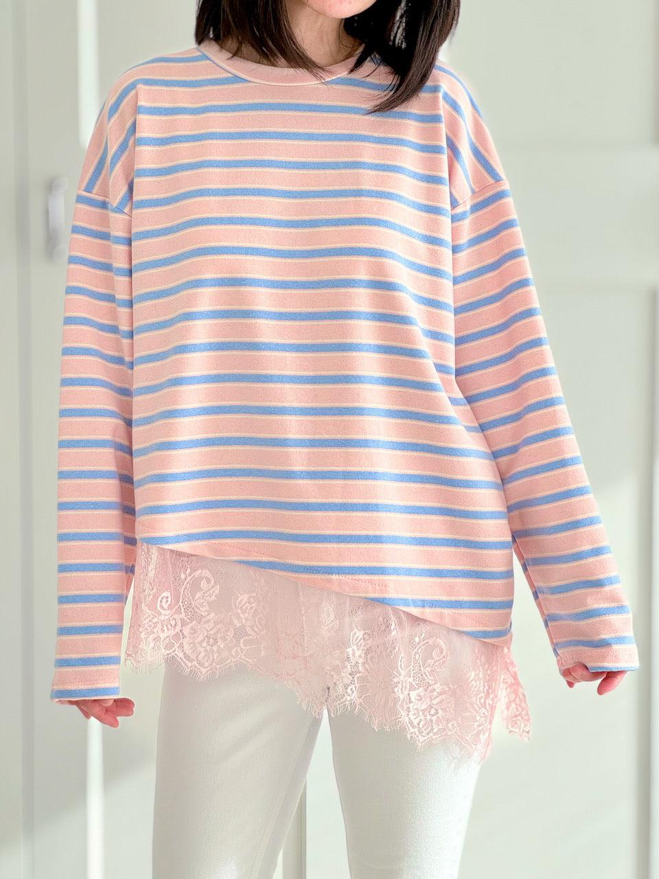 Longsleeve mit Spitzenbesatz, Streifen, 2 Farben