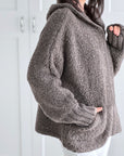 Bouclé Jacke, mit Kapuze, taupe