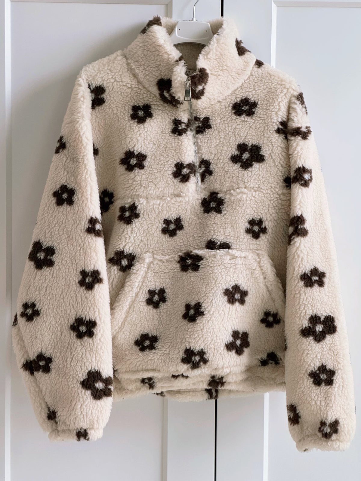 Fleece-Pullover, Blumen, Creme-Schoko