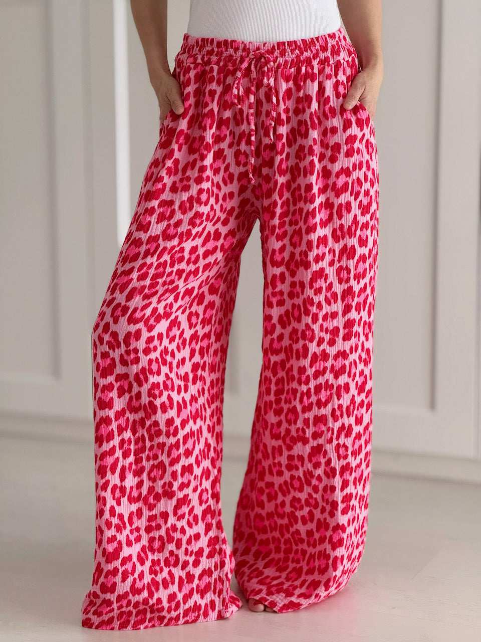 Musselin Hose, Wild-Leo, Rot