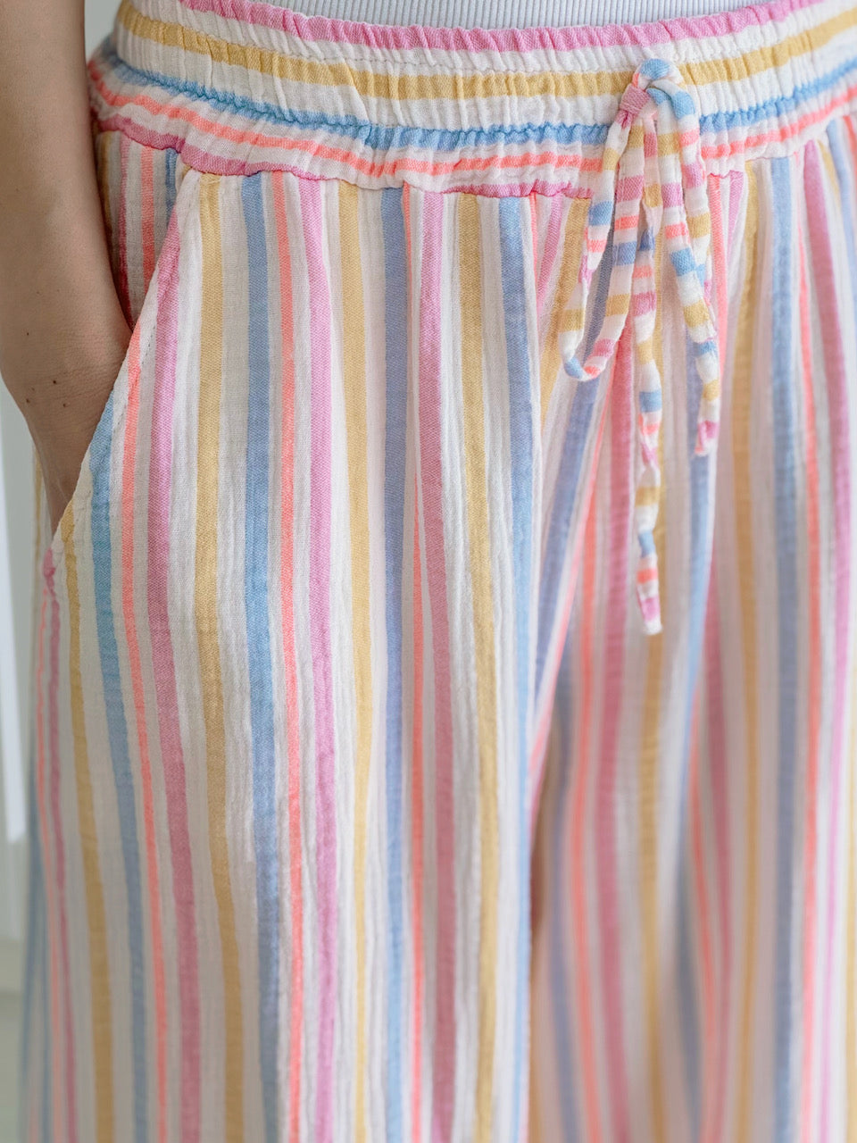 Musselin Hose, bunte Streifen, 2 Farben