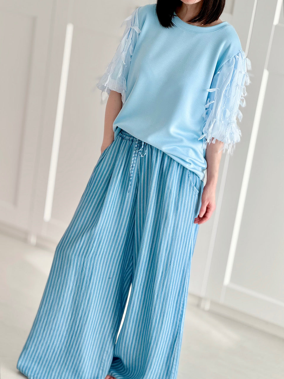 Sweat-T-Shirt mit Tüllärmeln, 3 Farben