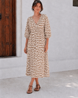 Musselin Kleid, rückenfrei, Beige-Leo