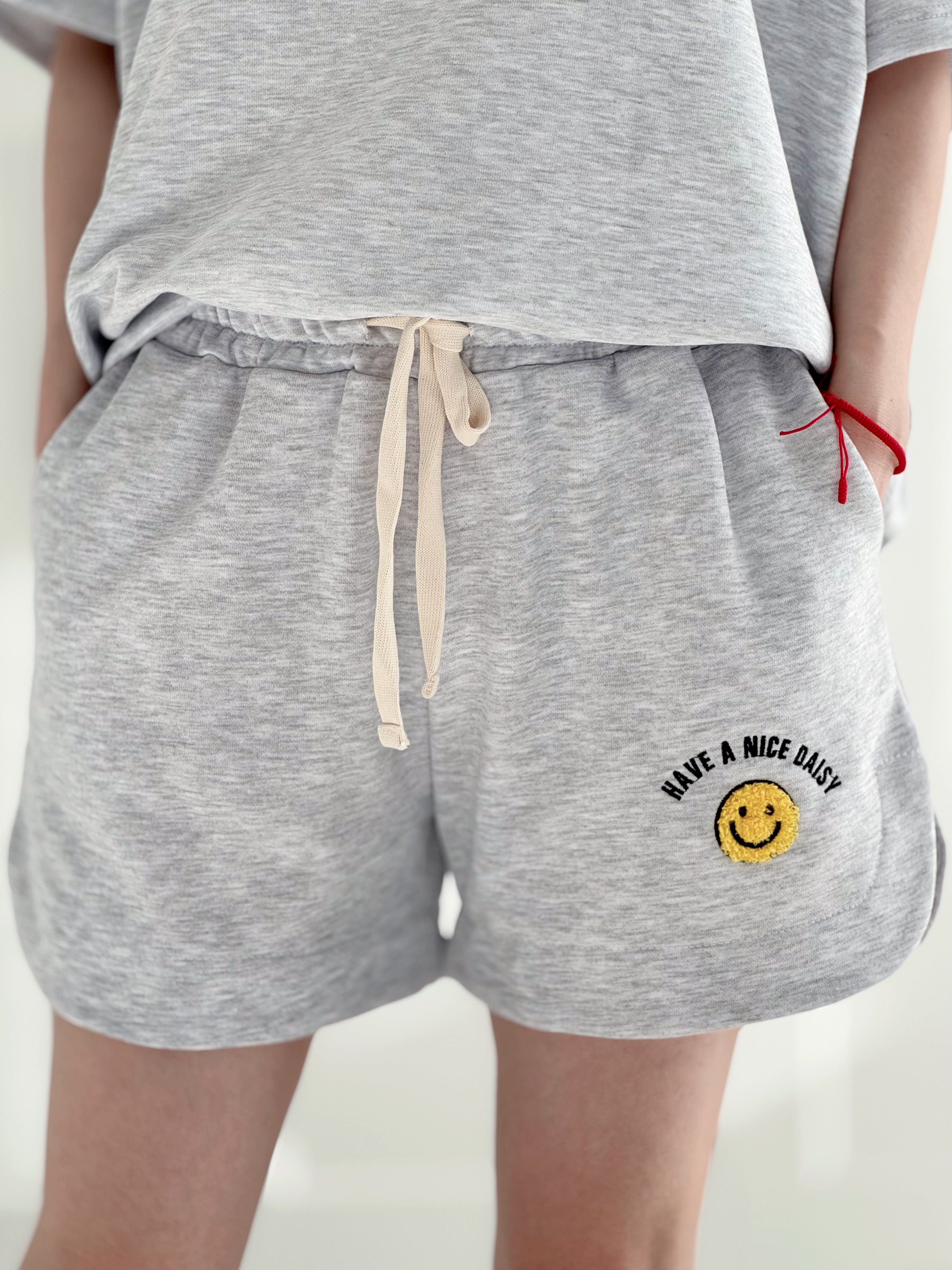 Sweat-Shorts, Have a Nice Daisy, 6 Farben