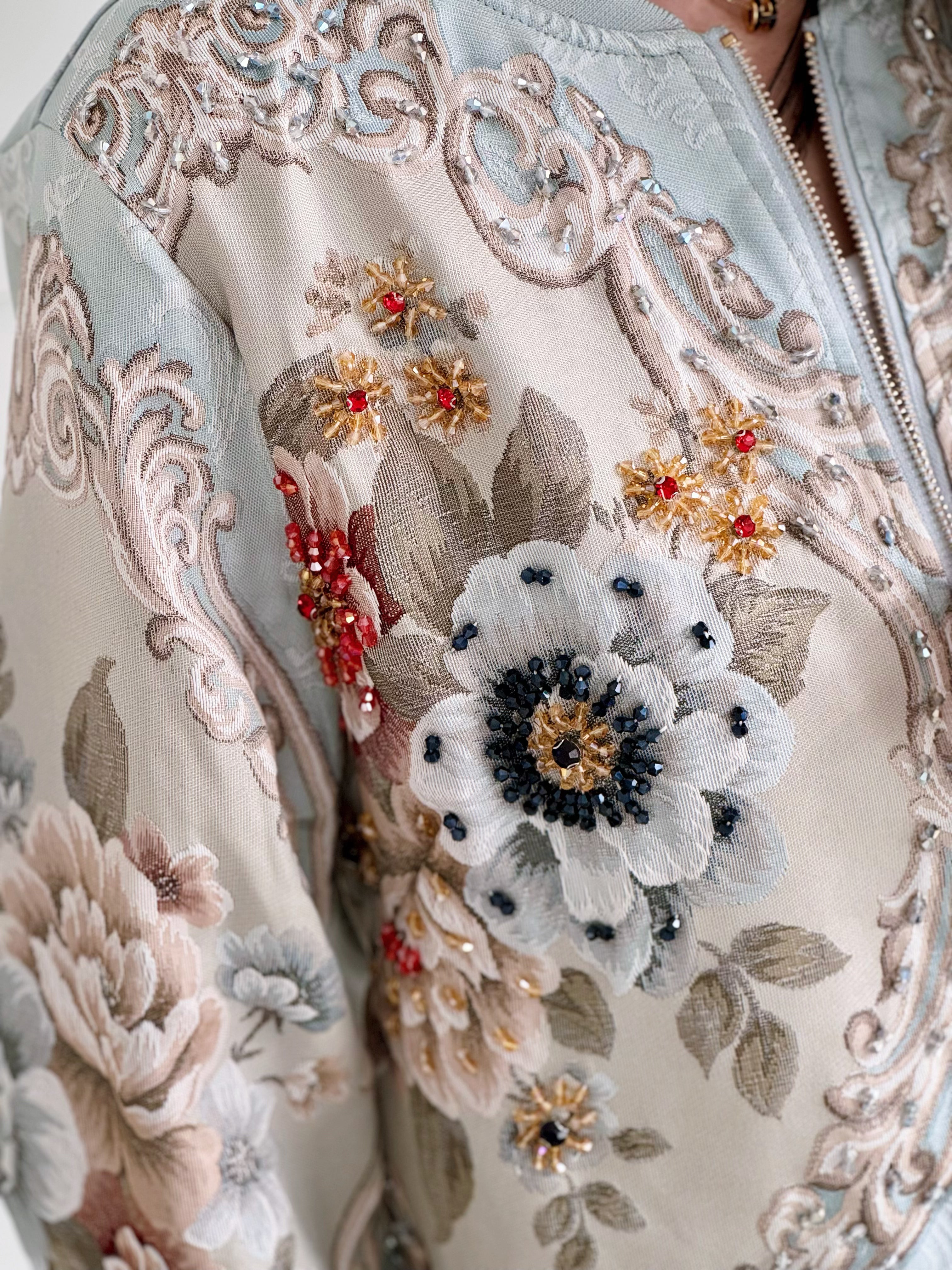 Aurelia Bestickte Bomberjacke, 2 Farben