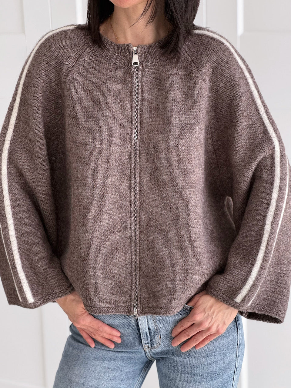Strickjacke, Kontrastlinie, 5 Farben